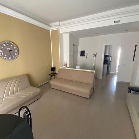 Brera Pontaccio Charme Apartamento Milão Exterior foto