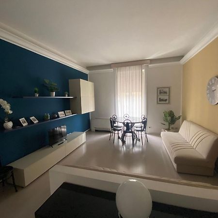 Brera Pontaccio Charme Apartamento Milão Exterior foto